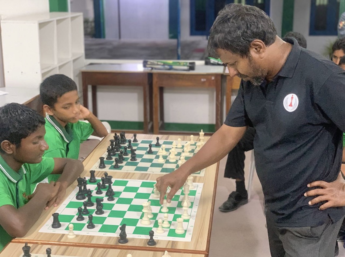 A.Dh.Omadhoo School Basic Chess Training Program